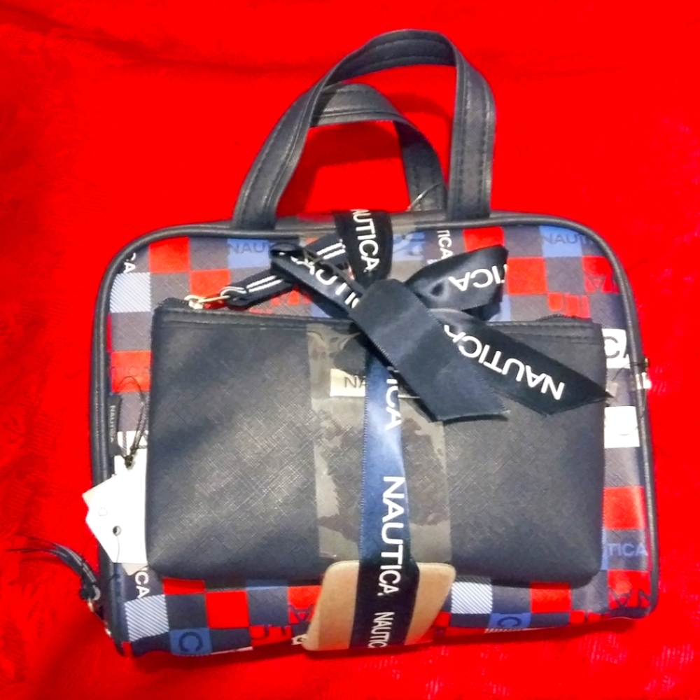 Nautica Makeup Bag Set NWT